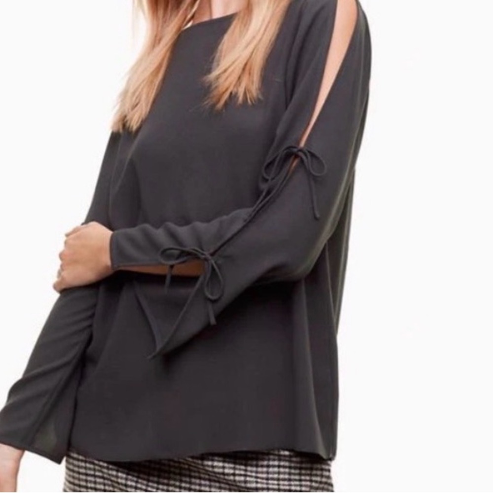 Wilfred Aritzia Pozzi Graphite Open Sleeve Blouse Size XS NWT